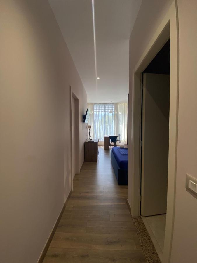 Apartamente Melodi ドゥラス エクステリア 写真