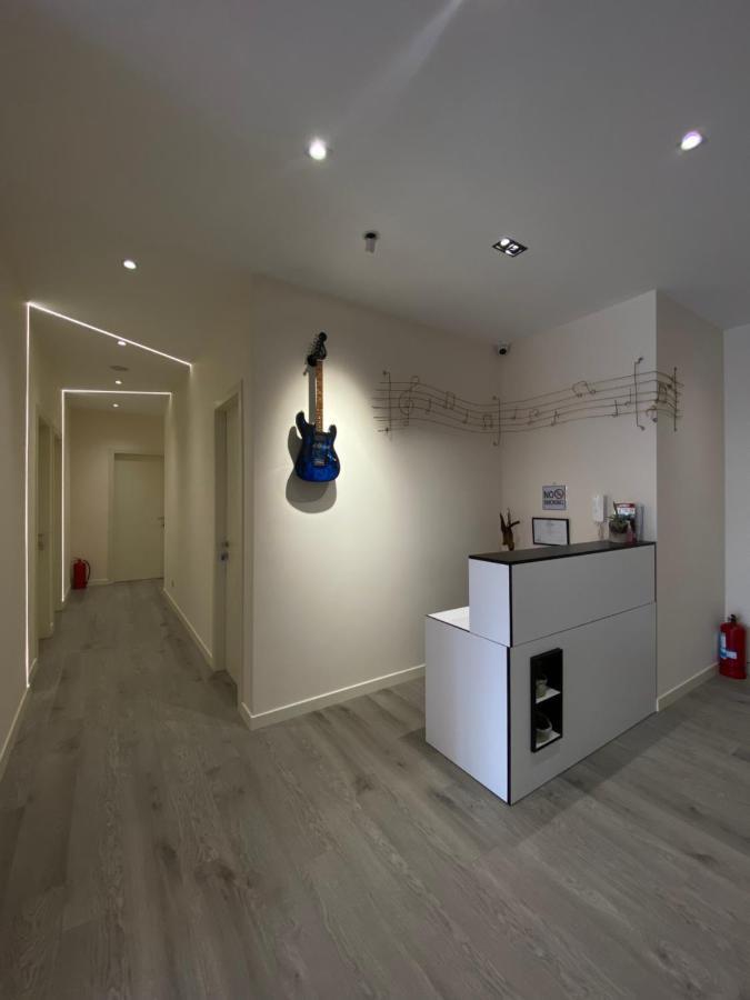 Apartamente Melodi ドゥラス エクステリア 写真