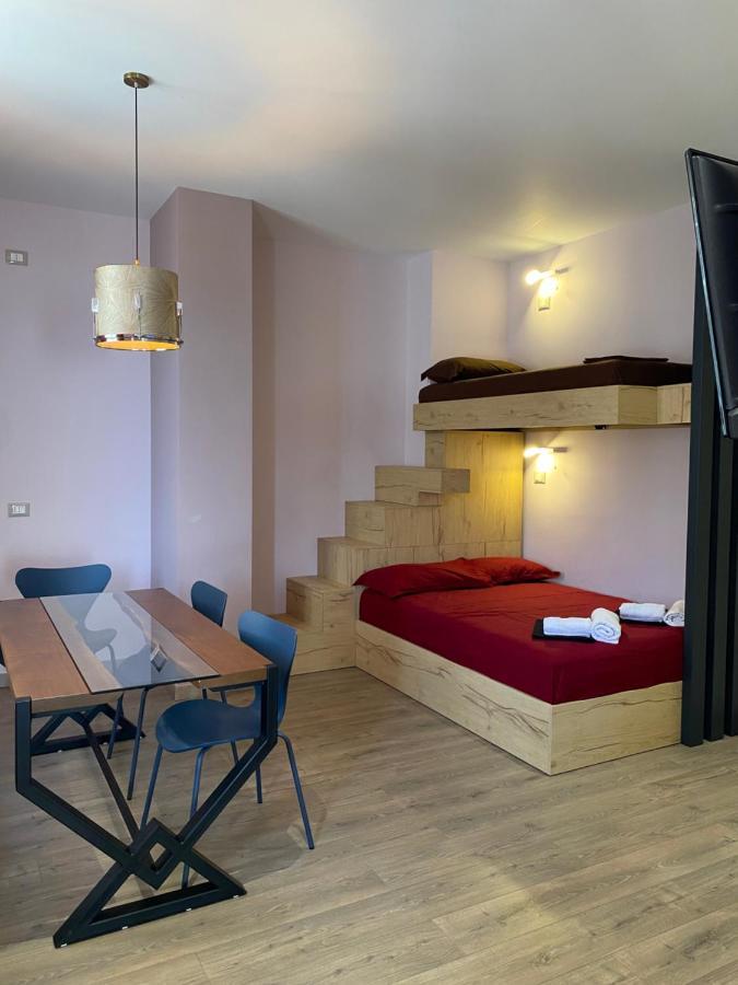 Apartamente Melodi ドゥラス エクステリア 写真