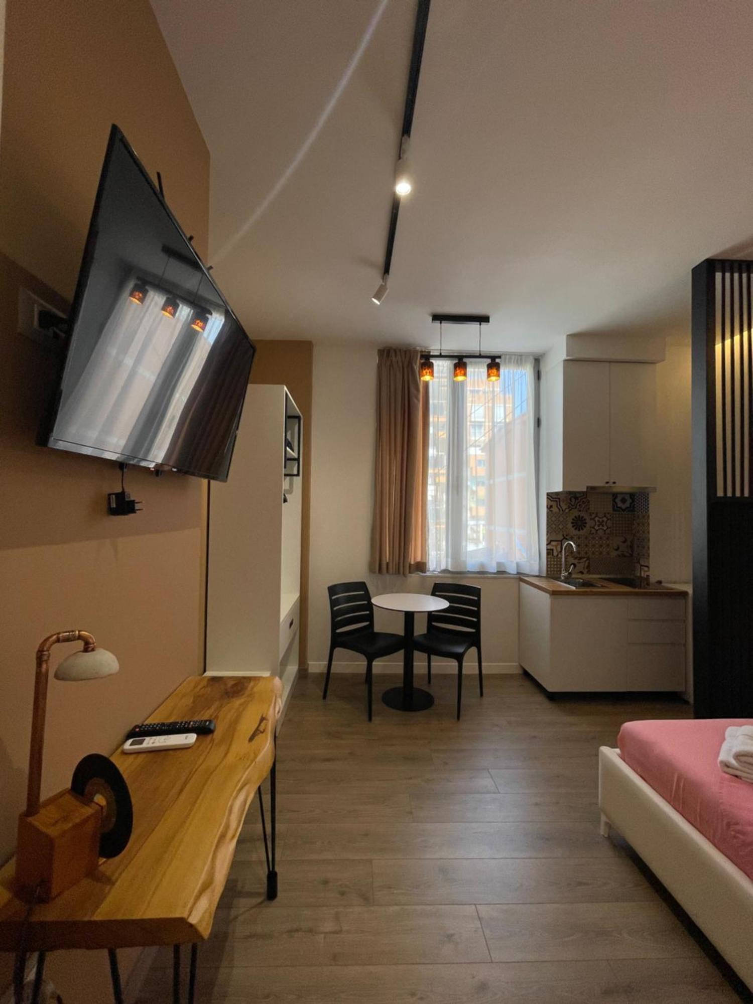 Apartamente Melodi ドゥラス エクステリア 写真